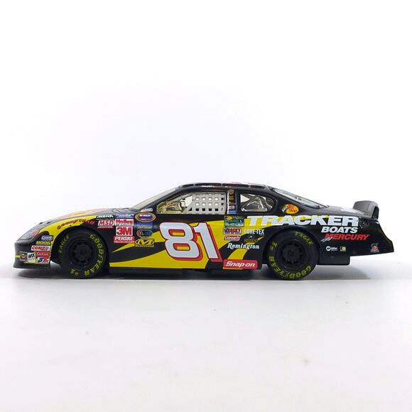 Tony Stewart #81 Bass Pro Tracker Chevy 1:24 Die Cast NASCAR Winner’s Circle VTG - Picture 3 of 7